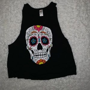 Women’s muscle shirt Skull and Floral print Color Black Size Small 🥰